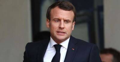 Президент Франции призвал Путина прекратить военные действия в Украине