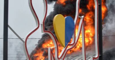 СМИ: Харьков под обстрелом, повреждена телебашня, горит прокуратура