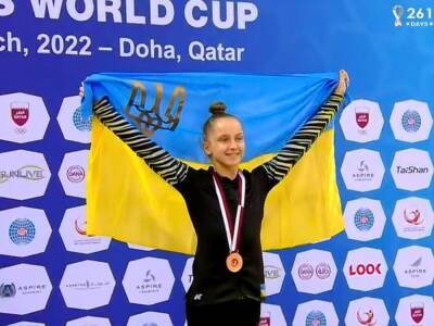 Украинская гимнастка на этапе Кубка мира не вышла на подиум с россиянками