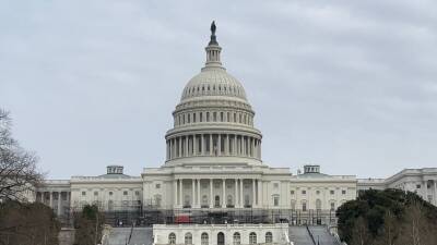 Американские законодатели поддерживают усиление помощи Украине