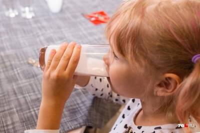 Кому нельзя пить молоко и что будет, если резко от него отказаться? Отвечают диетологи