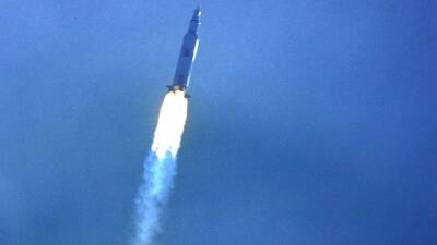 КНДР запустит ракету-носитель с разведывательным спутником