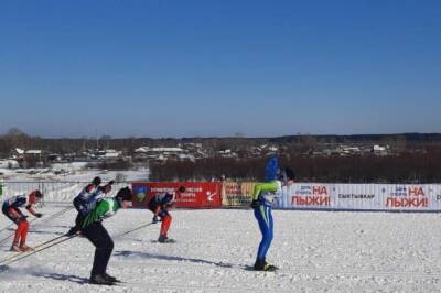 День спорта в Сыктывкаре объединил больше сотни молодых лыжников