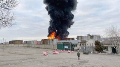 В ЛНР назвали причину взрыва на нефтебазе в Луганске