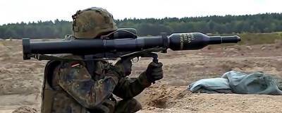 МИД РФ: поставляемое Германией оружие может стать добычей для террористов и мародеров на Украине