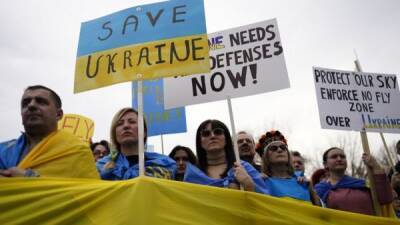 Киев считает, что Россия искажает понятие “геноцид”. В Гааге заслушают аргументы сторон