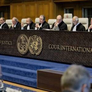 Завтра суд в Гааге начнет слушанья о геноциде по иску Украины против РФ