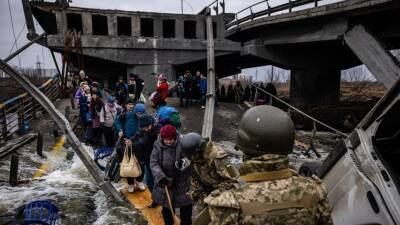 Киев назвал «аморальным» решение Москвы открыть «гуманитарные коридоры» только в Россию и Беларусь