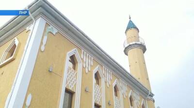 В Луганске начали ремонт соборной мечети, разрушенной ВСУ