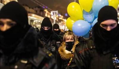 Силовики задержали 60 человек за «дискредитацию» Вооруженных сил РФ