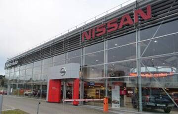 Nissan останавливает производство и продажу автомобилей в России