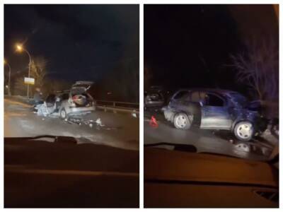 В Новосибирске два автомобиля повреждены в ДТП на Винаповском мосту