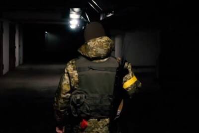 "Мы готовы рвы копать и стрелять в вас": украинские защитницы обратились к российским солдатам