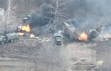 «Пламенный» привет: украинские военные уничтожили колонну техники РФ в Киевской области