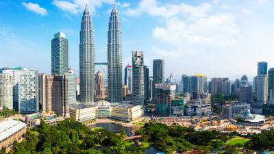 Малайзия 1 апреля открывается для привитых от коронавируса иностранцев