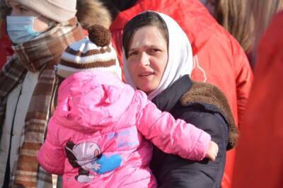 Минобороны РФ: из Сум в Полтаву эвакуировано 723 человека