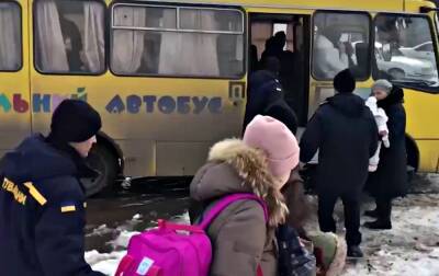Из каких городов Украины проводится срочная эвакуация: все подробности