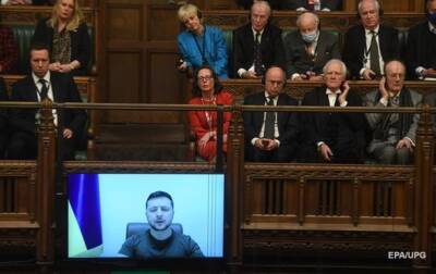 Зеленский выступил перед парламентом Британии и сорвал аплодисменты (ВИДЕО)