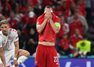 ФИФА засчитала техническое поражение сборной России в матче с Польшей