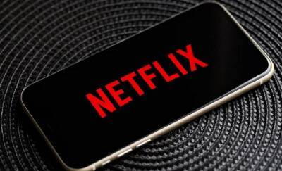 Netflix приостанавливает подписку для российских пользователей