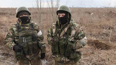 Эксперты заявили о возможной подготовке окружения сил ВСУ со стороны ДНР и ЛНР