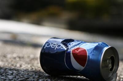 Pepsi перестанут продавать в России