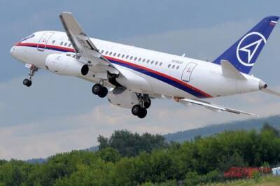 В РФ планируется нарастить производство самолетов SSJ100 до 40 штук в год