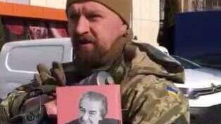 Командир по прозвищу Сион: на форпосте под Киевом с книгой о Голде Меир