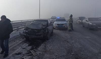 16 машин столкнулись из-за тумана на объездной под Тюменью