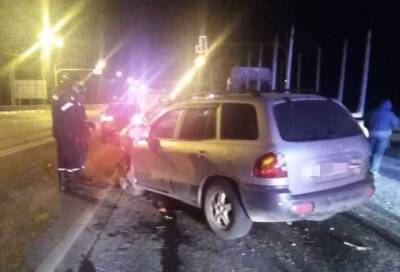 В Тосненском районе во время ДТП столкнулись сразу пять автомобилей