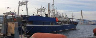 Экипаж российского рыболовного судна в Пусане просит помощи в репатриации