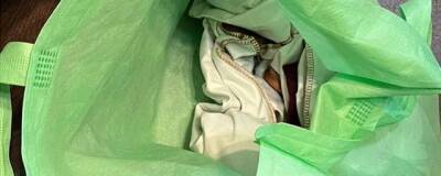 Возле дома на юго-востоке Москвы обнаружили сумку с новорожденным мальчиком
