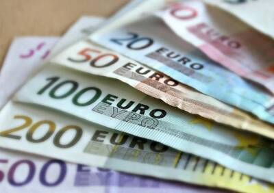 Курс евро обновил исторический максимум