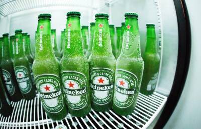 Heineken приостановит выпуск и продажу своего пива в России