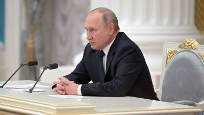 Владимир Путин - Путин подписал пакет законов о новом этапе амнистии капитала - iz - Россия - Израиль