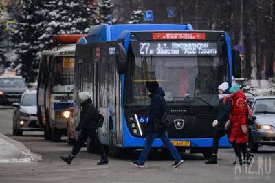 Не знаешь, где ты едешь: жители кузбасского города пожаловались на очень грязные автобусы