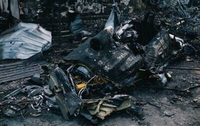 Появились фото сбитого над Киевом СУ-27