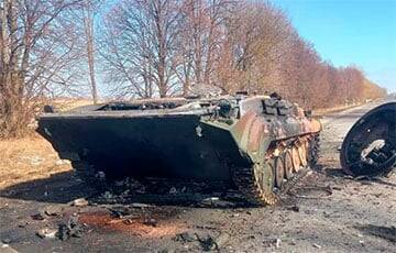 «Вчера пытались прорваться на Киев, поехали по болоту, 60 танков утопили!»