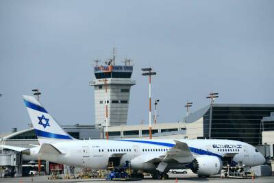 Туристы возвращаются в Израиль, но их в 4 раза меньше, чем до пандемии