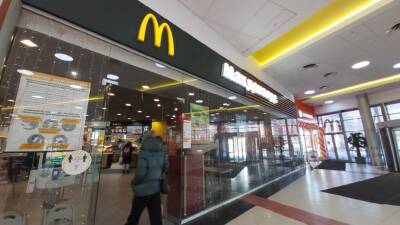 В Новосибирске рестораны McDonald's закроются 14 марта