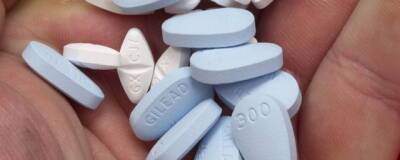 В РАН объявили о возможных проблемах с поставками импортных лекарств от ВИЧ на российский рынок