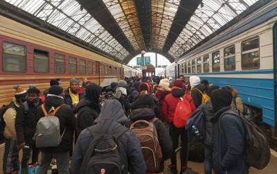 Эвакуированные сумчане уже прибыли во Львов