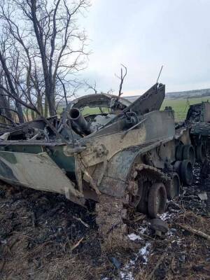 Оккупанты уничтожают собственную боевую технику и выдают за украинскую: СБУ перехватила разговор