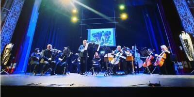 Музыканты Черновицкой филармонии сыграли концерт в бомбоубежище — видео