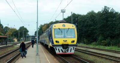 Юрмальчане смогут ездить на поезде по маршруту Юрмала-Рига бесплатно