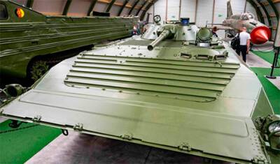 Германия приняла решение о первых поставках Украины бронетехники от страны НАТО - источники