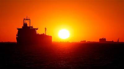 CNN: российские нефтяные танкеры исчезают с радаров