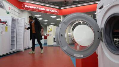 Экономист заявил о снижении цен на технику на фоне укрепления рубля