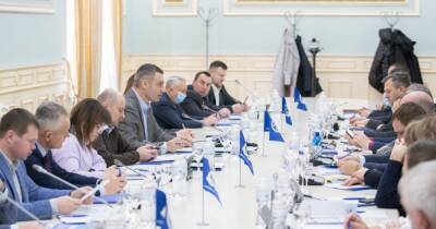 Законопроект об уменьшении доходов местных бюджетов ослабит обороноспособность страны, - АМУ - dsnews.ua - Украина - Ассоциация