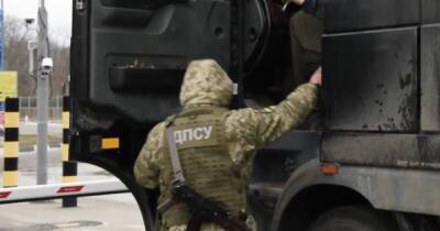 Украинский пограничник в Мариуполе подорвал себя, чтобы не сдать позицию врагу, — Арестович